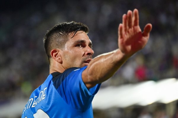 Giám đốc PISA: Chúng tôi đang xem xét giới thiệu Giovanni Simeone, nhưng thật khó để để Naples giải 