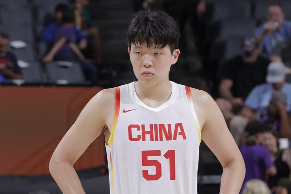 Không còn nữa! Sau khi Yang Hansen chính thức tuyên bố rút khỏi trò chơi, Trail Blazers hoàn toàn xu